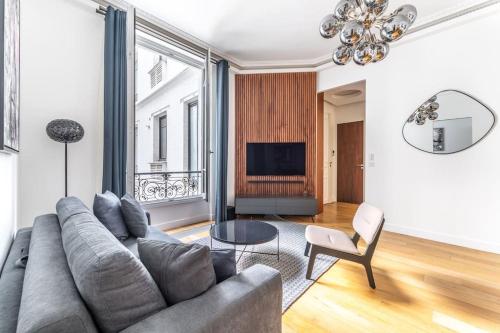 Luxury Appartement Champs Elysees