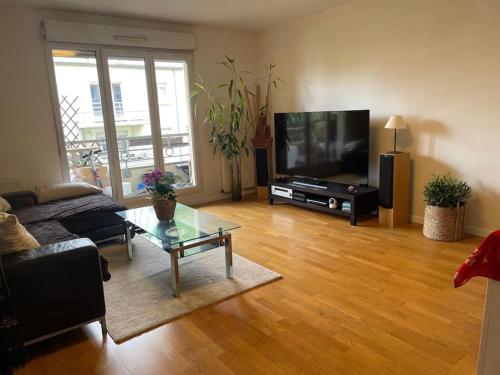 JO Sweet Appartement au porte de PARIS