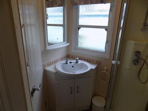 Et badeværelse på WALSHS HOLIDAY PARK, Skegness