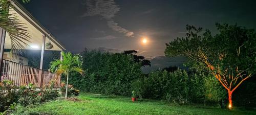 Κήπος έξω από το Villa Campestre Rivera