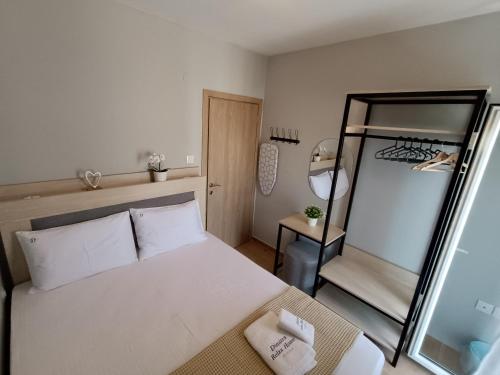 Dimitra#RelaxHomeKallithea