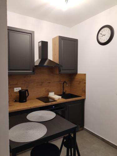 Gallery image of Studio apartman Ivor in Bale