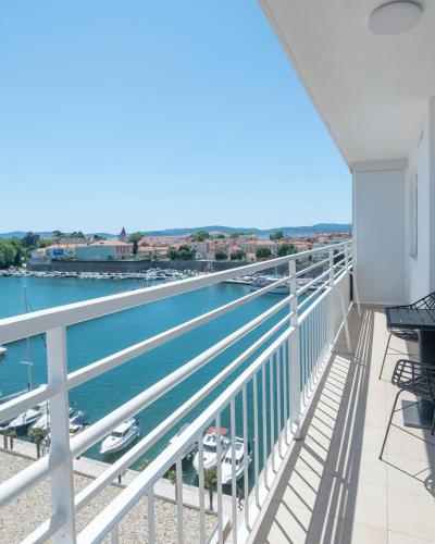 Sea view Mia apartment just renovated