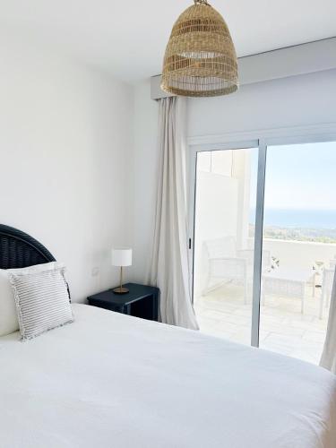 La Mairena - Duplex with Panoramic Sea Views