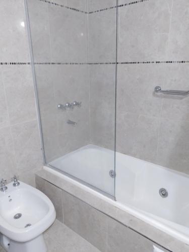 Et badeværelse på Complejo Médanos I