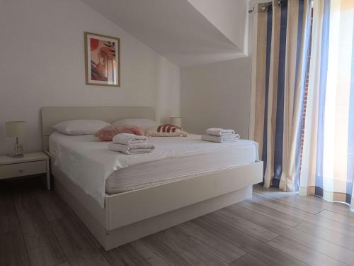 Apartments by the sea Okrug Gornji, Ciovo - 9694