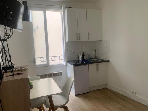 Photo de la galerie de l'établissement Studio confortable, rénové et bien équipé proche Austerlitz, à Paris