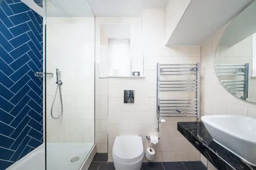 Hotel Indigo - Edinburgh - Princes Street by IHG photo 11