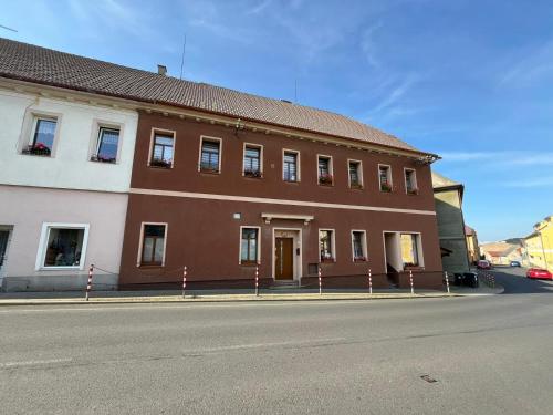 Budova, v ktorej sa apartmán nachádza
