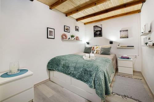 J6 Apartment 1061 Budapest, Jókai tér 6 kép - 3