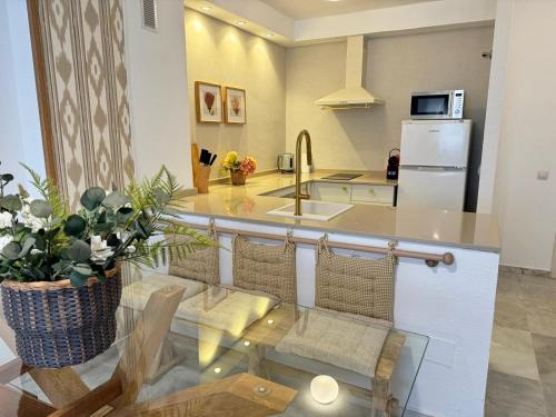 Nuevo Torremolinos Close to Beach Sinese Design Homes