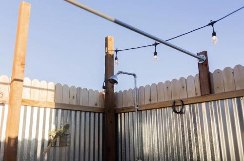 Foto dalla galleria di Glamp Tent b w Zion & Bryce Outdoor Shower & Wifi a Fredonia