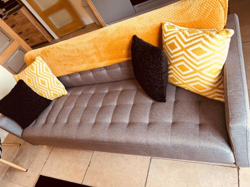 Fotografie z fotogalerie ubytování Claverley Hideaway Sleeps 2 with Patio v destinaci Wolverhampton