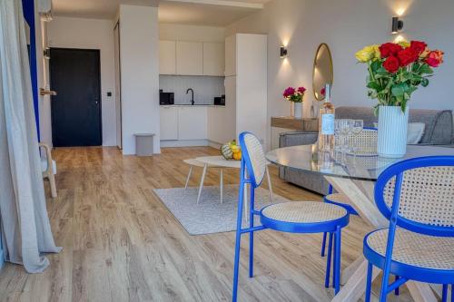 Χώρος καθιστικού στο Vue mer - Appartement Aura Blue AuraPlage