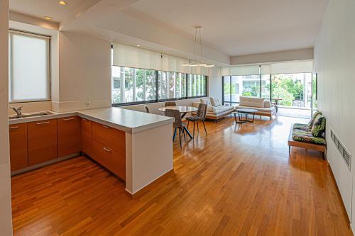 Stylish Escape in Glyfada