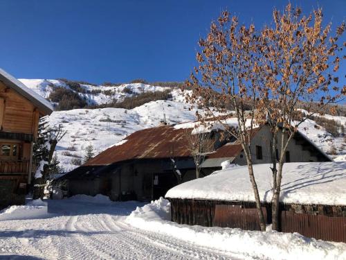 Appartement Le Ranch Vars Ste Marie