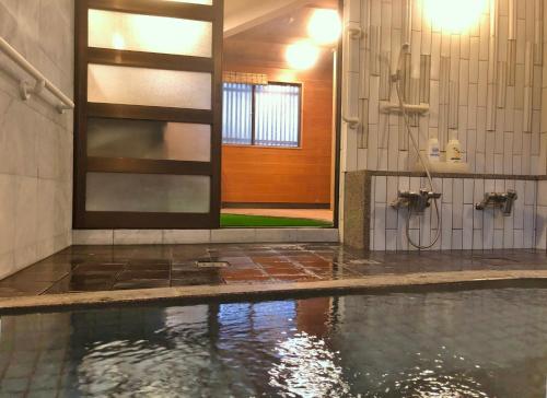 Bazén v ubytování Tsutaya Ryokan nebo v jeho okolí