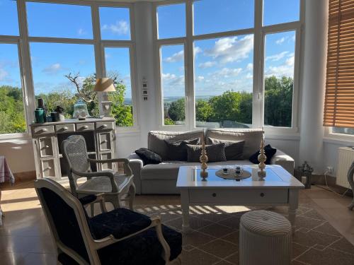 Imagen de la galería de Chambre d'hotes Romance, en Saint-Jean-les-Deux-Jumeaux