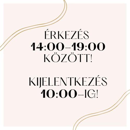 a handwritten font with the wordsence khz at Promenade Panzió in Miskolc