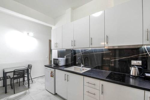 Sweet apartment in Athens A1