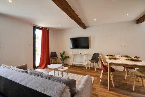 Le Rempart Harmonieux - Triplex au pied de la Cité