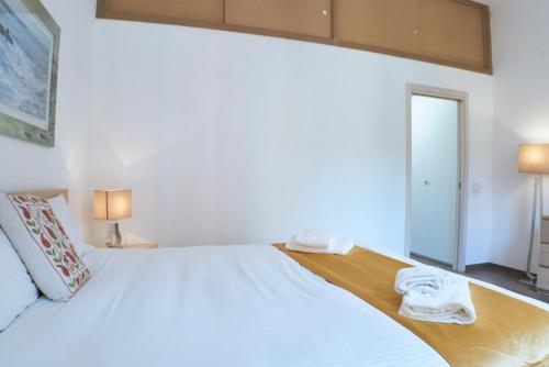 Xenia Apartments - Two-room Apartment in Fondazione Prada