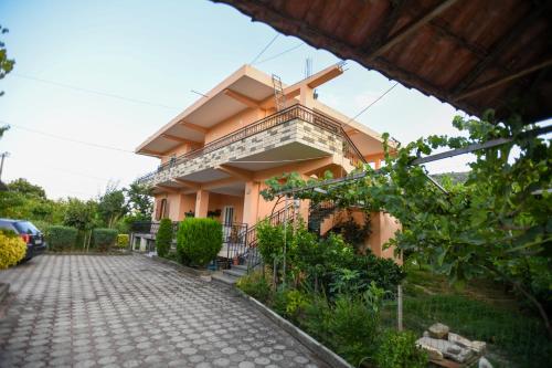 Zahrada ubytování Apartment Darlin Berat