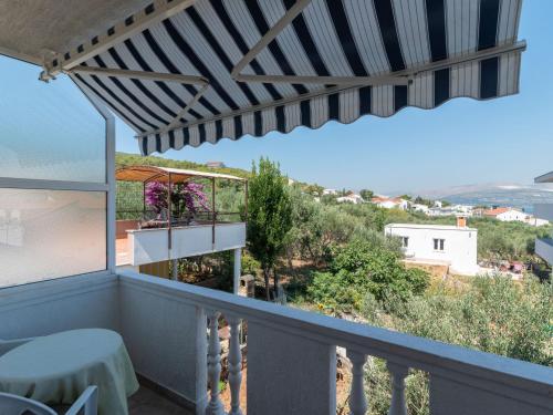 Apartment Miljus by Interhome