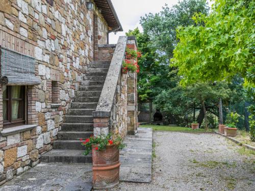 Κήπος έξω από το Holiday Home Podere Biancospino by Interhome