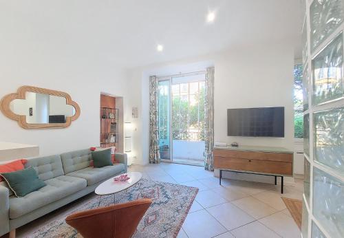 Nestor&Jeeves - BEL AIR - City Center - Modern