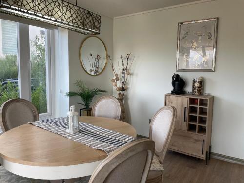 Φωτογραφία από το άλμπουμ του Papudo playa y restorant σε Papudo