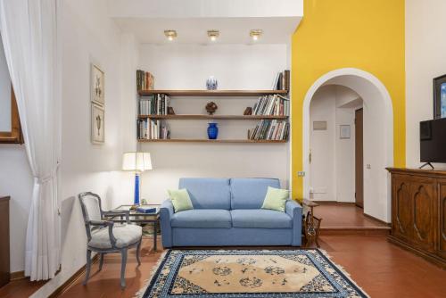 Signoria Apartment with patio