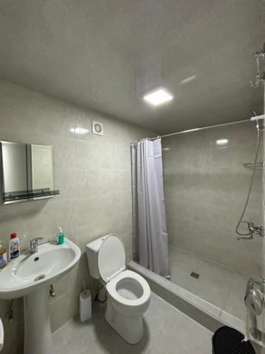 Koupelna v ubytování Hostel VANTA