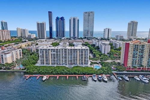Nespecifikovaný výhled na destinaci Sunny Isles Beach nebo výhled na město při pohledu z prázdninového domu