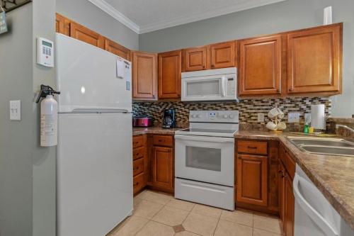 River Oaks Resort Golf Course View Unit 63C photo 7