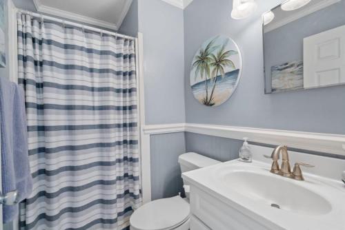Chateau By the Sea Cozy Oceanfront Unit B3 photo 15