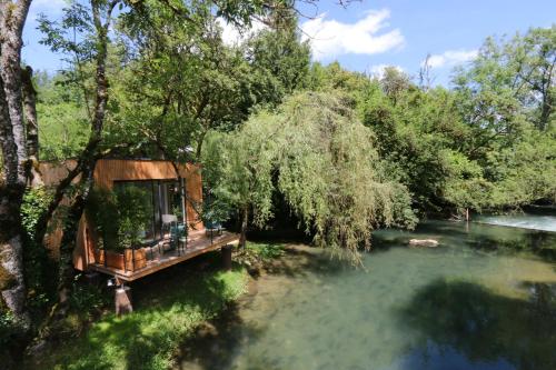 La Cabane du Pont de l'Ignon