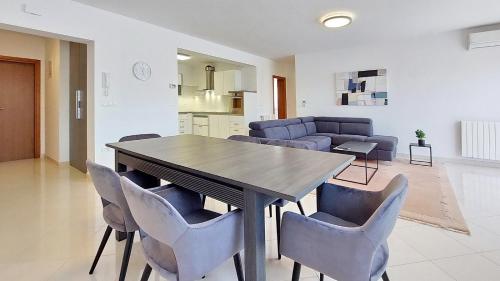 Apartment Stefany - Veli Maj
