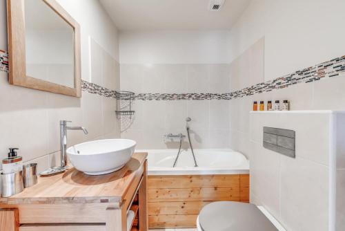 Kúpeľňa v ubytovaní Résidence Palafour - Appartements «Palafour Lodges» MAE-0174