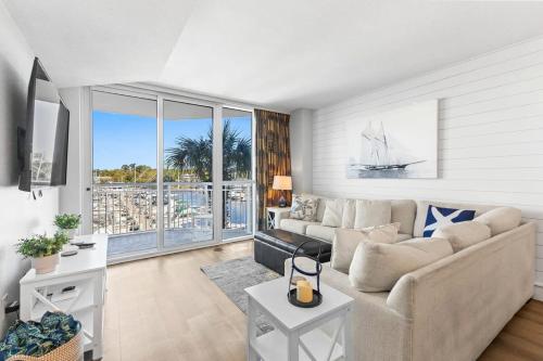 Harbourgate Resort Charming Marina Front Unit 122 photo 3