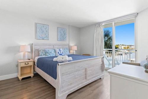 Harbourgate Resort Charming Marina Front Unit 122 photo 21