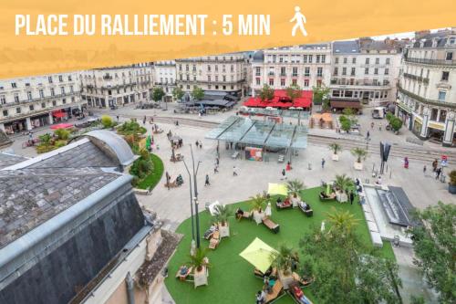 Nespecifikovaný výhled na destinaci Angers nebo výhled na město při pohledu z apartmánu