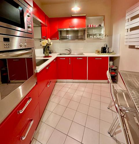 Champs Elysée Prestige Apartment