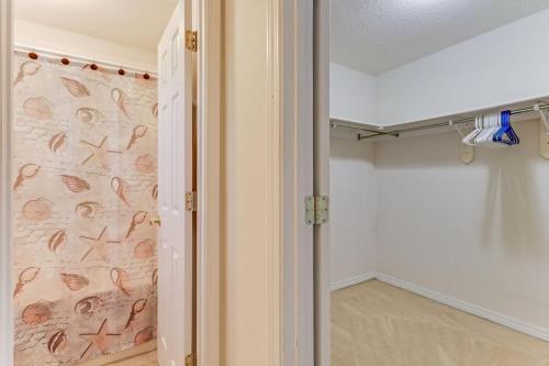 a room with a door open to a room with a wall at Relax In Your Private Paradise in Ocean Springs