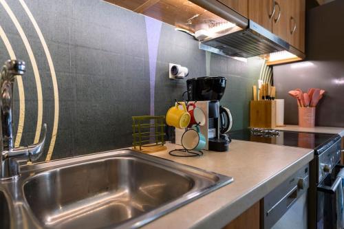 Voguish Design 2 bedroom Den