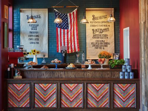 Mad på hotellet eller i nærheden