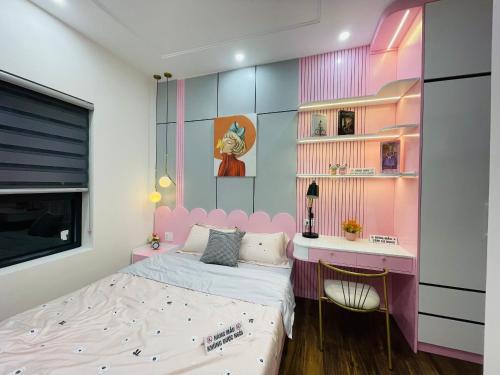 Ένα ή περισσότερα κρεβάτια σε δωμάτιο στο Apartment Luxcity Cẩm Phả