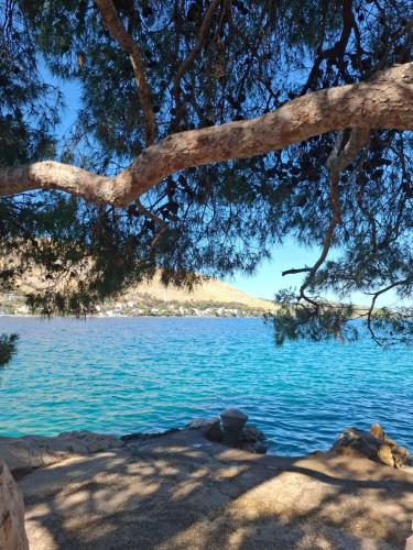 Gallery image of Apartmani Mlinar - One bedroom apartment with seaview in Grebaštica