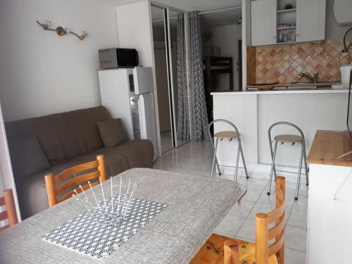 Studio Cabine 4 pers Cap d'Agde avec loggia