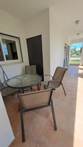 Opomar 2 bed 3 bath Ground Floor Apartment with Communal Pool